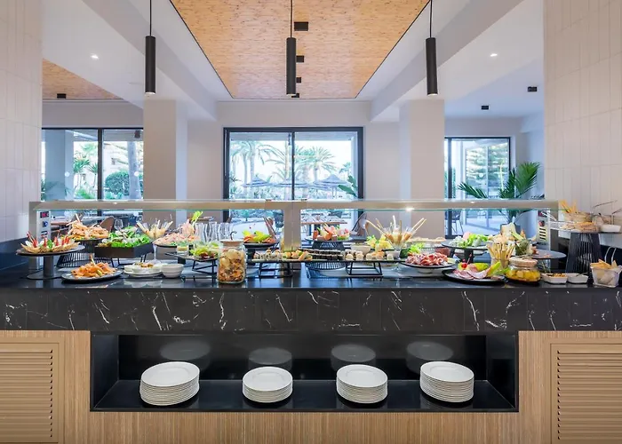 Barcelo Lanzarote Royal Level Otel