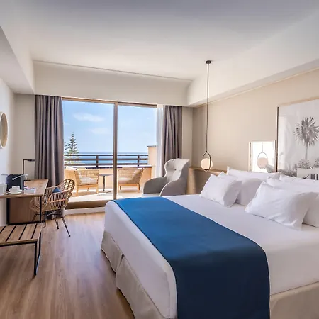 Отель Barcelo Lanzarote Royal Level Коста-Тегисе